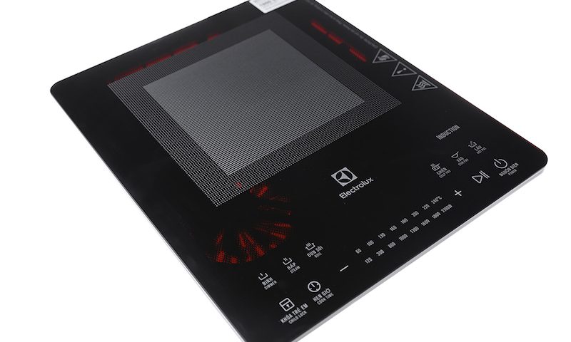 sua bep tu electrolucx don gian1 800x480 1